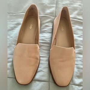 Women’s Aldo shoes size 7.5